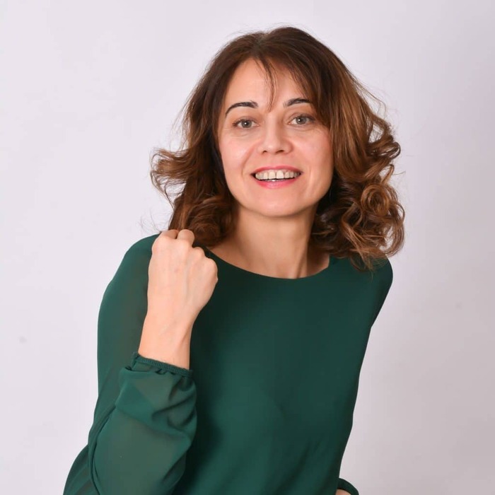 evelina-andreeva-internetmediagroup-bg_700x700_crop_478b24840a